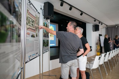 Druhé veřejné projednání projektu revitalizace náměstí Vítězslava Nováka se uskutečnilo v DK Poklad. Foto: Jiří Birke