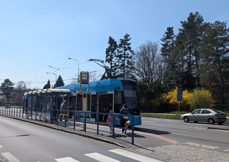 Dopravní podnik renovuje zastávky MHD