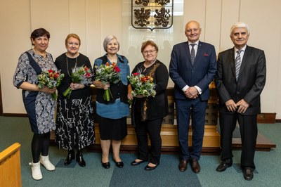 Ocenění senioři v roce 2025 s náměstkem primátora Zbyňkem Pražákem. Foto: Jiří Zerzoň / MMO