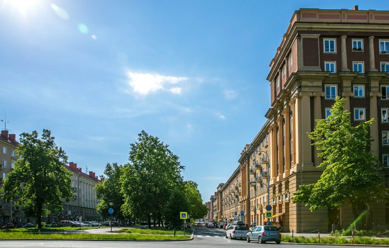 Dopravní uzavírka Hlavní třídy