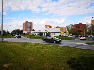 Duhu čeká oprava okružní křižovatky