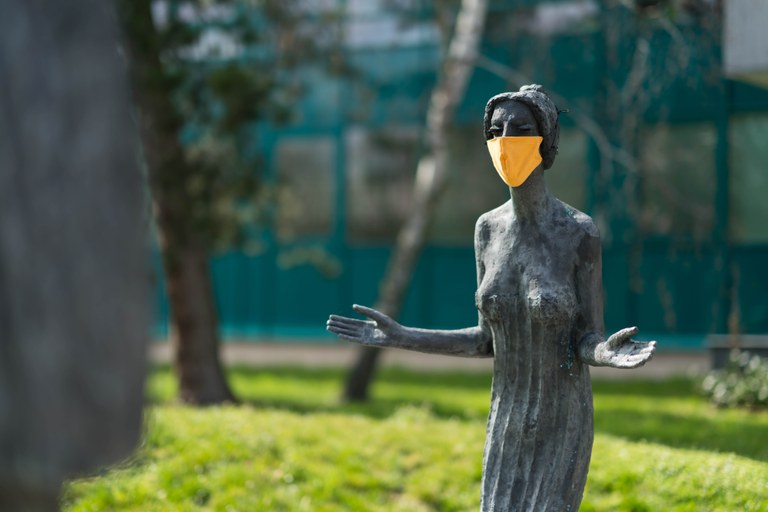 Nošení roušek od 1. září