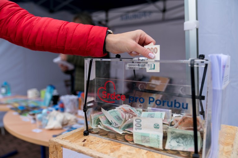 Pomůžeme společně Tomášovi? Už nezbývá vybrat moc peněz