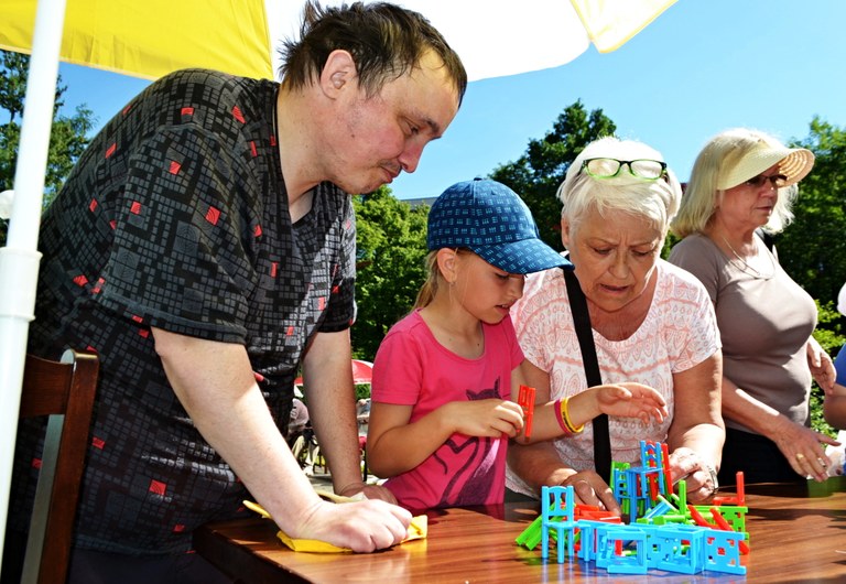 Poruba je Obec přátelská seniorům