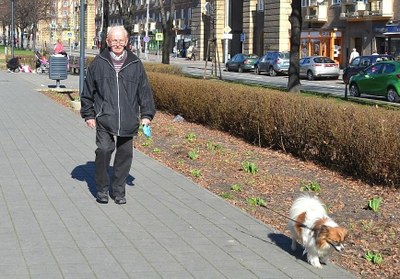 Poruba rozdá pejskařům sáčky na exkrementy