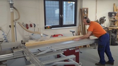 Technické služby vyrábí i vlastní lavičky