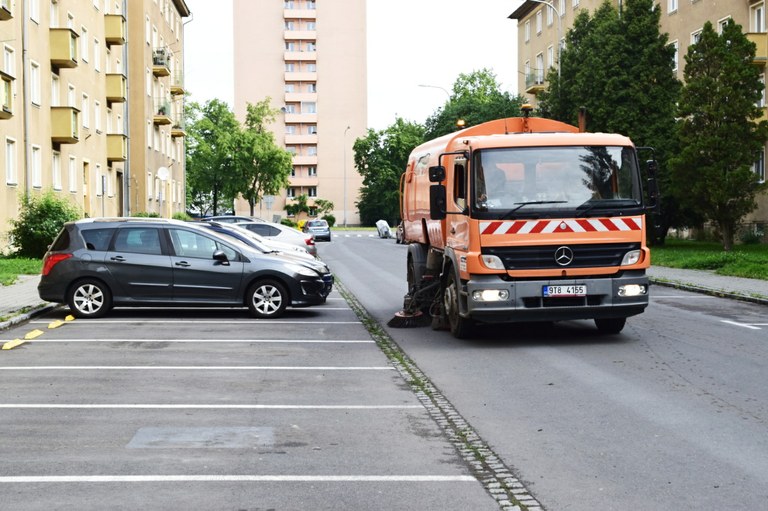 V polovině dubna začne rajonové čištění ulic