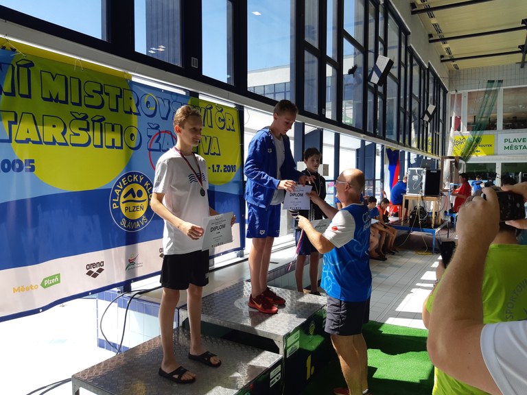 Žáci-plavci z KPS Ostrava přivezli mistrovské tituly