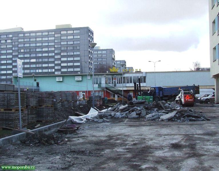 12.2.2008 – V Porubě se opravují chodníky a komunikace 