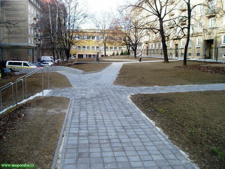 8.12.2008 – Dvorní část Nábřeží SPB je hotova