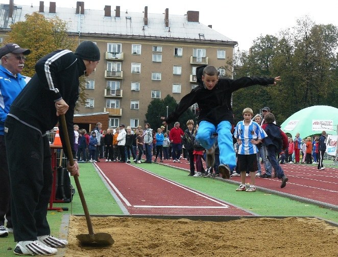 Děti z 35 základních škol se utkaly na Kinderiádě