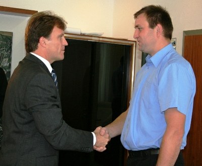 Starosta Lumír Palyza ocenil dobrovolného hasiče za hrdinský čin