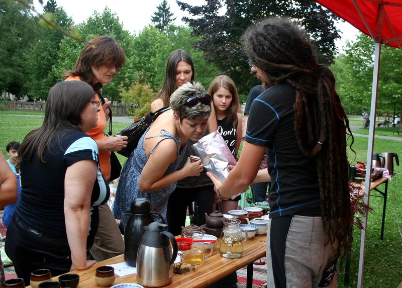 Festival věnovaný čaji se nesl v přátelském duchu