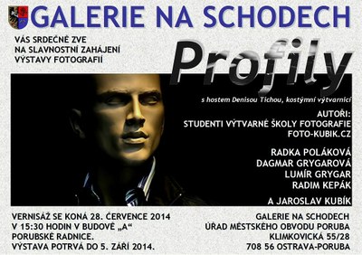 V radniční galerii vystavují své práce studenti známého fotografa