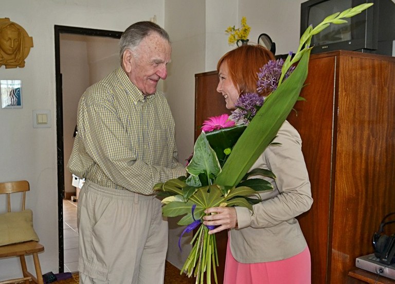 101letý oslavenec si život stále užívá