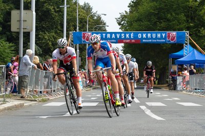 Cyklisté soutěžili o nejlepší umístění na Hlavní třídě už podvanácté. Foto: Jiří Birke