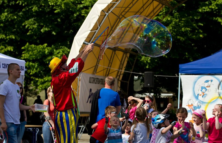 Prázdniny v ulicích