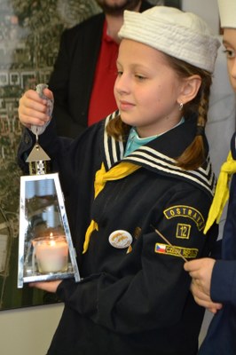Skauti přinesli světlo z Betléma