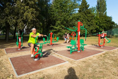 Fajnový prostor přinesl posilovnu pro seniory