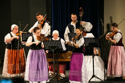Cimbálová muzika Slezského souboru Heleny Salichové. Foto: Jiří Birke