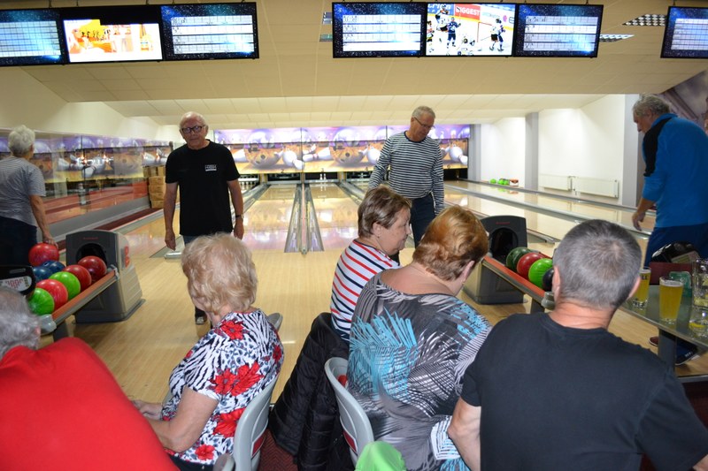 Jednou z disciplín Sportovních her seniorů byl i bowling. Foto: Jana Janošcová