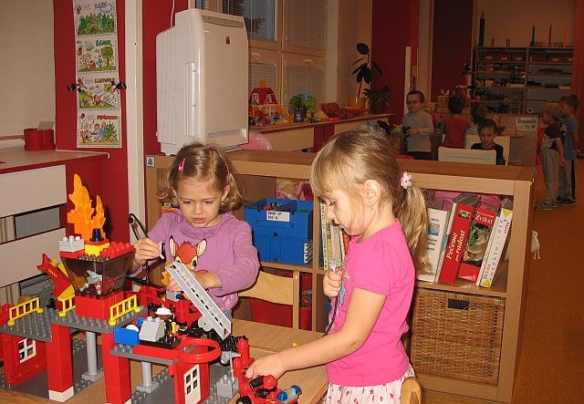 Radnice nakoupila čističky vzduchu do všech mateřských škol
