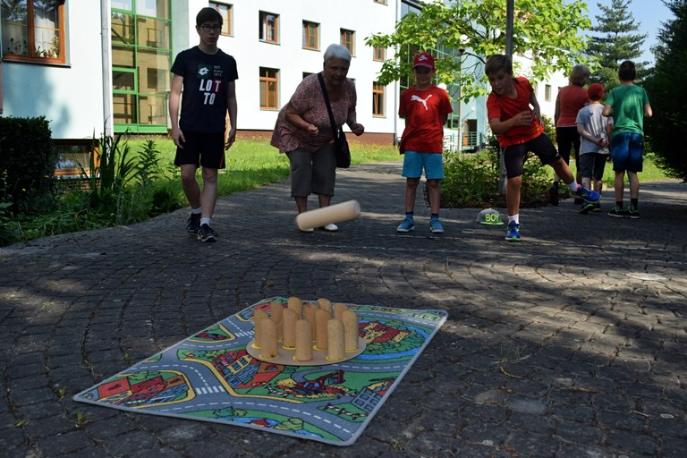 Soutěž stmelila seniory, děti i hendikepované