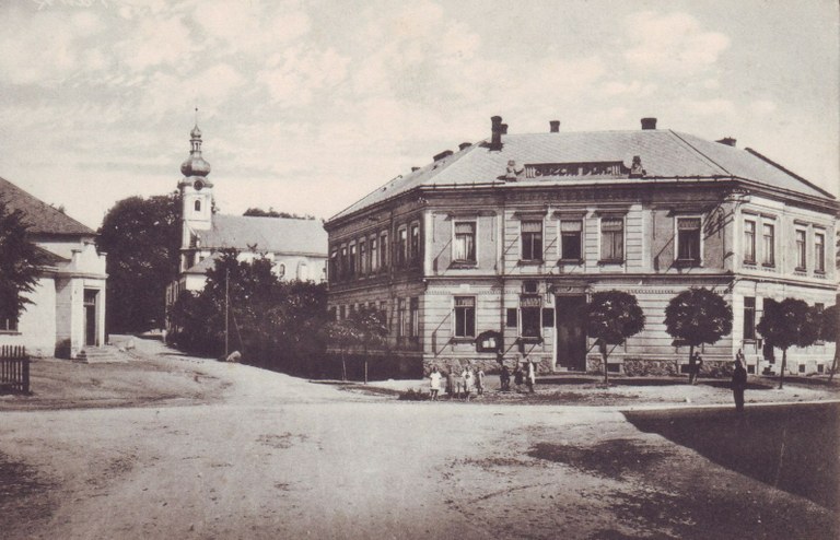 Začínají komentované vycházky Porubou