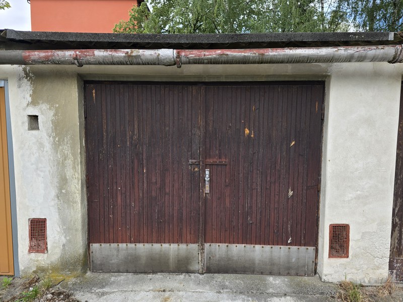 Pronájem garáže